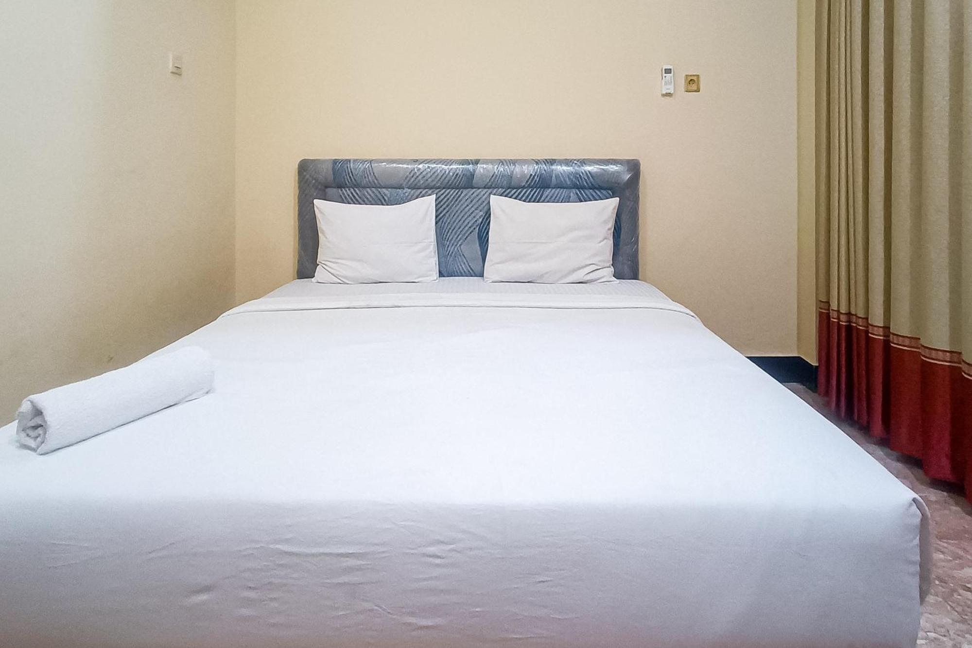 Reddoorz At Senaz Guesthouse מטאראם מראה חיצוני תמונה
