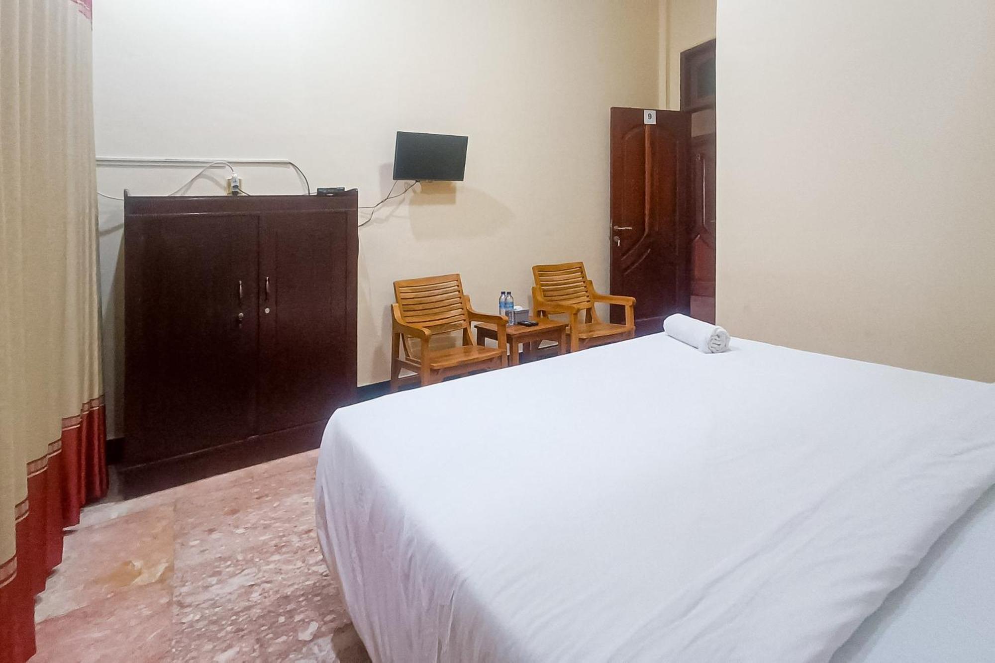 Reddoorz At Senaz Guesthouse מטאראם מראה חיצוני תמונה